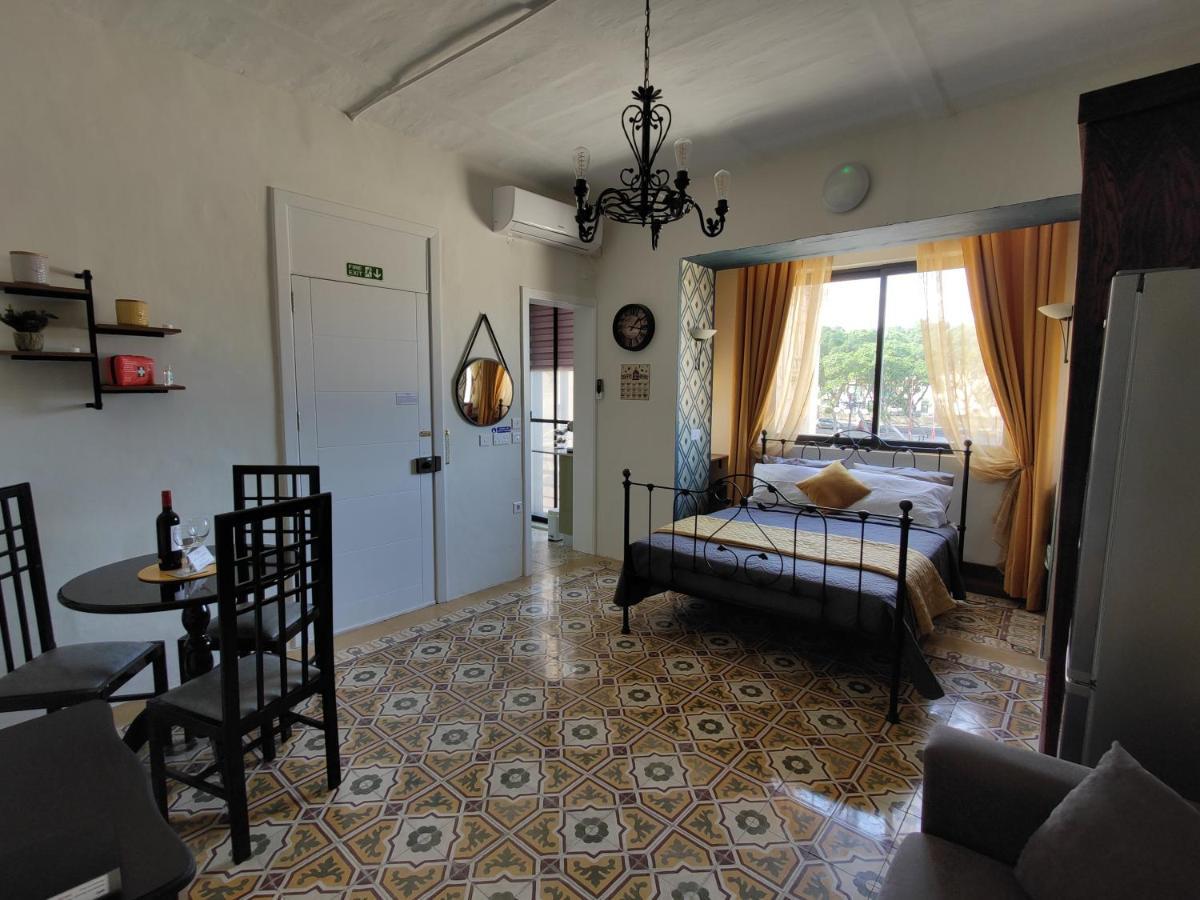 Near Valletta City - Open Views - Ta Tessie Suite In Floriana - Malta Exteriör bild